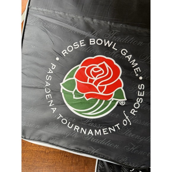 2 Rose Bowl Seat Cushions - 100th Rose Bowl Game - Michigan State Stanford 2014 - Picture 4 of 5